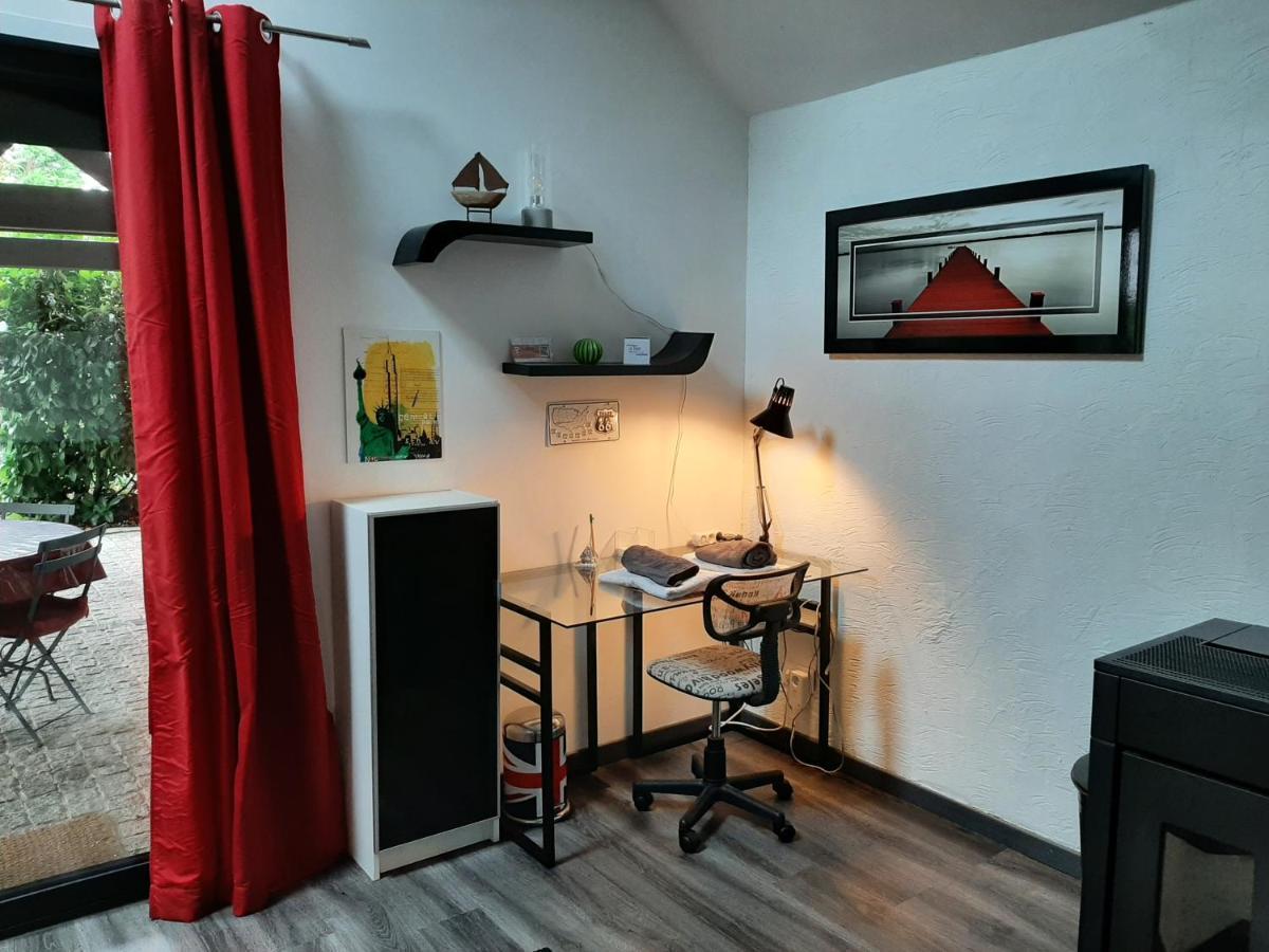 Ferienwohnung Studio L'Independance Buchelay Exterior foto